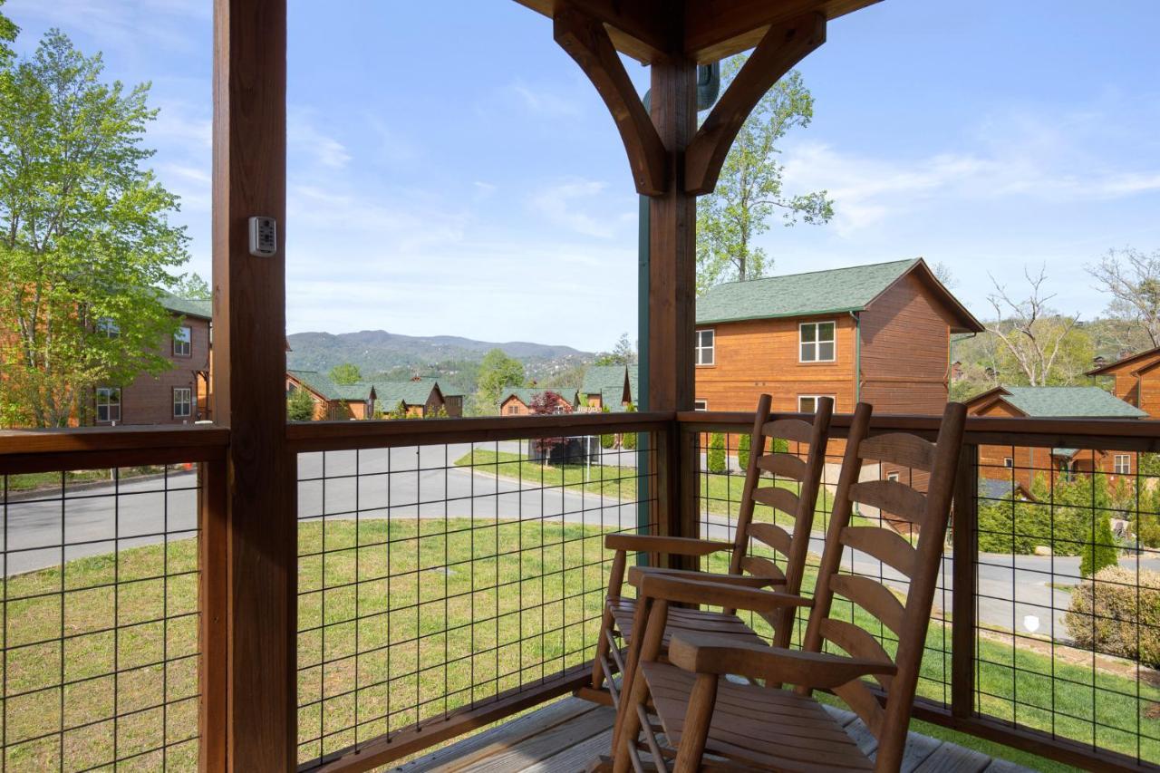 Villa Poolin Around Gatlinburg Esterno foto